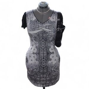 Oneworld sleep black and white patterned dress